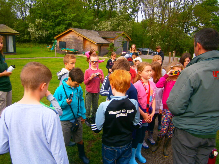 Image of Year 4 start their residential experience at Ufton Court